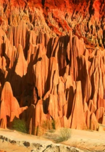 Red Tsingy madagascar holiday packages